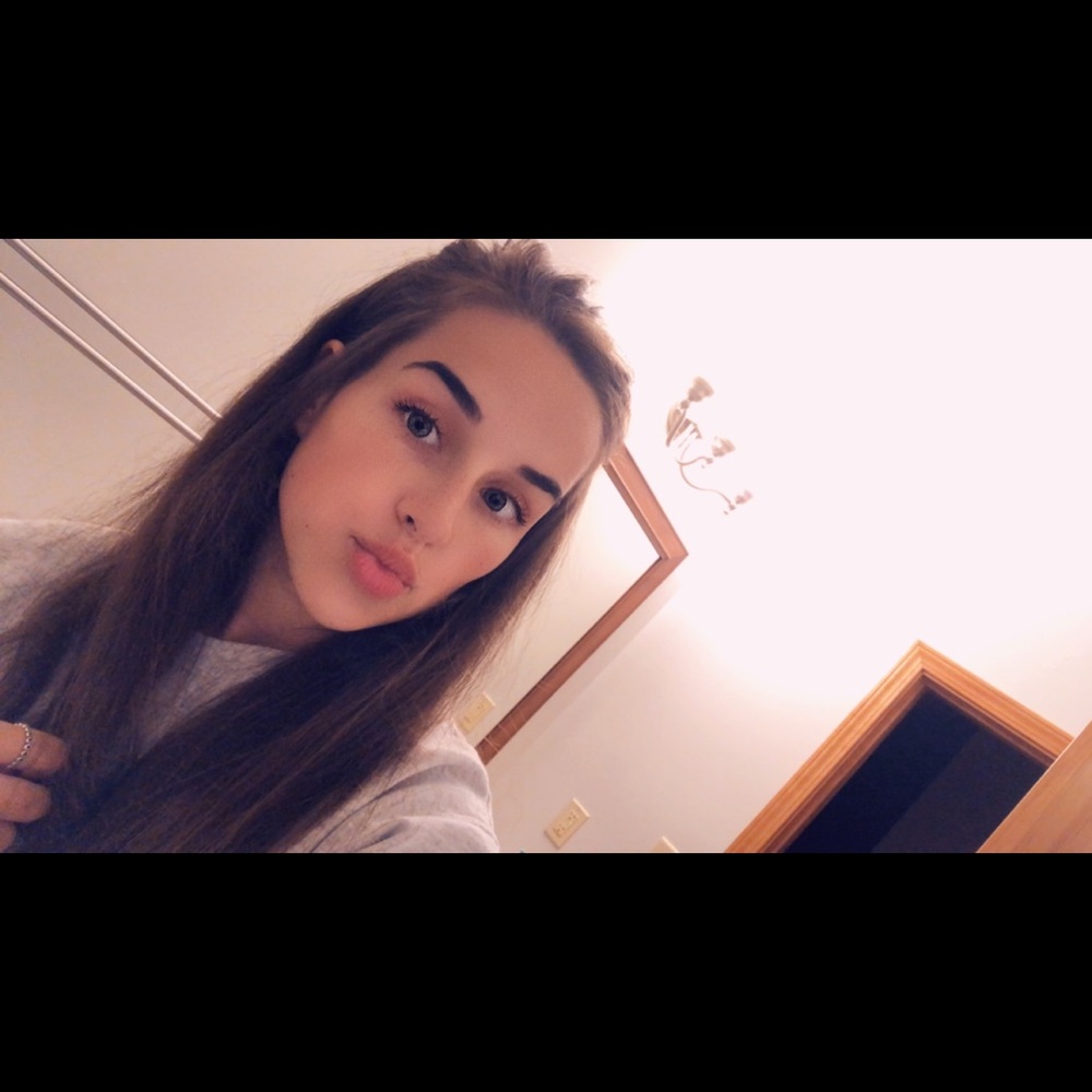 Meet your Posher, Allison